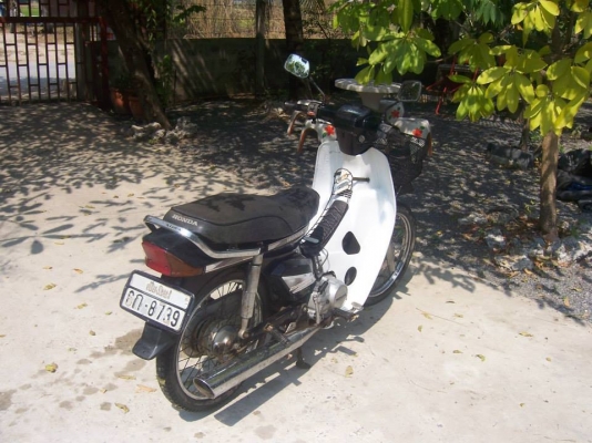 ดรีมคุรุสภาสีดำ สภาพดีมาก สวยๆ รถเดิมๆ ทะเบียนครบ+เอกสารโอน