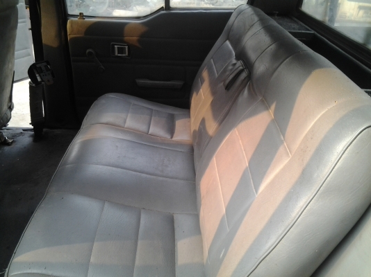 ขายครับ รถมาสด้าราคามอร์เตอร์ไซค์สภาพพร้อมใช้งานครับ เอาไปเก็บนิดหน่อยแหล่มเลยครับ เครื่องยนต์ดีเซลLD20 เทอร์โป แรงจัดประหยัดจริง พื้นกระบะปูให้ใหม่ มีแอร์แต่ไม่เย็นเอาไปเติมน้ำยาเองครับ ขาย 39000 บาท เท่านั้น