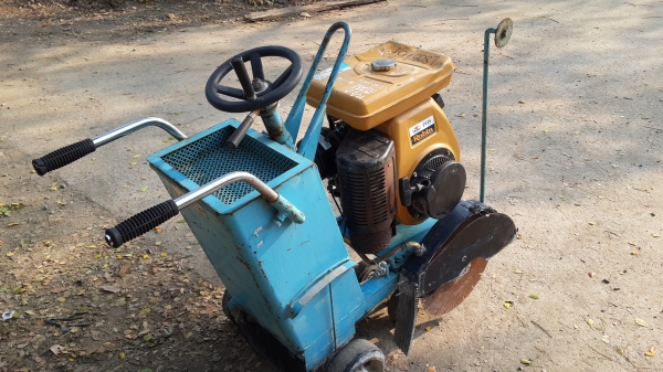 concrete cutter