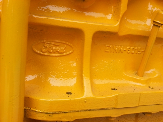 ขายเครื่องปั่นไฟ 25kw ไดร์บัสเลส พร้อม avr คับ เครื่องfordติดดีมากคับ