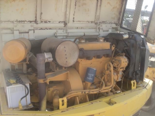 +++ขาย Komatsu PC 40-3 S/N 6701ปี 1984 เก่านอกญี่ปุ่น สภาพสวย พร้อมใช้งาน