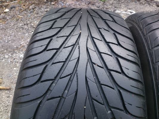 ขายแม็ก 6รู ขอบ18 พร้อมยาง MAXXIS 265/60R18 ยางปี10 สวยๆ 1 ชุด