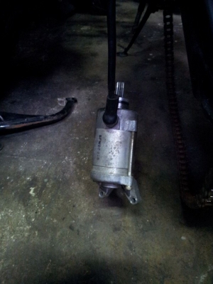 ขาย ไดสตร์าท R1 02-03 อะไหล่เครื่องอีกหลายรายการ