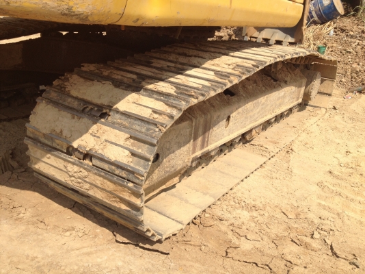 ขายด่วน!!!KOMATSU PC200-8 สภาพสวย ช่วงล่างเต็ม พร้อมใช้งานค่ะ ขายด่วน!!!KOMATSU PC200-8 สภาพสวย ช่วงล่างเต็ม พร้อมใช้งานค่ะ