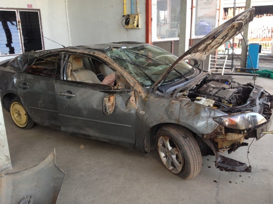 ขายซากมาสด้า3 2005 พร้อมทะเบียน ขายซากมาสด้า3 2005 พร้อมทะเบียน