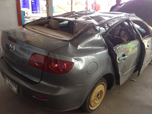 ขายซากมาสด้า3 2005 พร้อมทะเบียน ขายซากมาสด้า3 2005 พร้อมทะเบียน