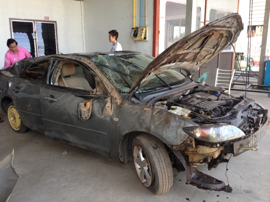 ขายซากมาสด้า3 2005 พร้อมทะเบียน ขายซากมาสด้า3 2005 พร้อมทะเบียน