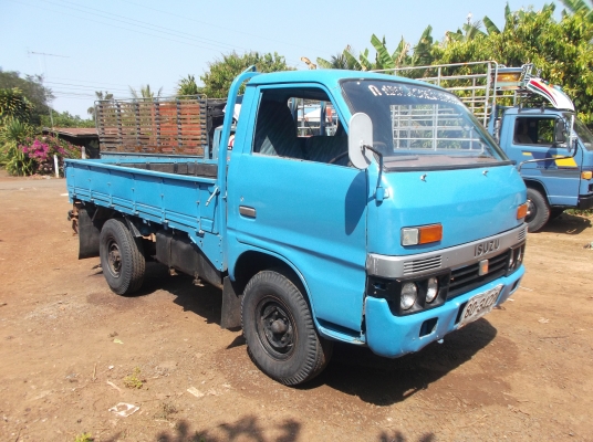 ขาย 4 ล้อ ISUZU TL 85 แรงม้า