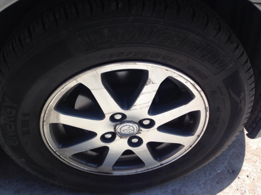 **240,000 บ.ต่อรอง**ขายรถเก๋ง TOYOTA VIOS VVTi 1.5E ปี49/06 เกียร์ธรรมดา ติดแก๊สLPG ลงเล่ม เครื่องแน่นดี ประหยัด ความร้อนปกติ ไม่โก่ง ล้อแม็ก ยางสวยภายในสวยครบ แอร์ กระจกไฟฟ้า หน้า-หลังเดิมไม่เคยชนหนักสีสันบางสวย พร้อมใช้งาน ทะเบียนเต็ม ราคาต่อรองได้เด้อ