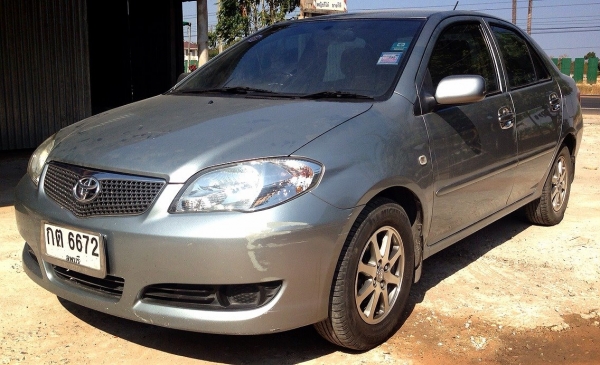 **240,000 บ.ต่อรอง**ขายรถเก๋ง TOYOTA VIOS VVTi 1.5E ปี49/06 เกียร์ธรรมดา ติดแก๊สLPG ลงเล่ม เครื่องแน่นดี ประหยัด ความร้อนปกติ ไม่โก่ง ล้อแม็ก ยางสวยภายในสวยครบ แอร์ กระจกไฟฟ้า หน้า-หลังเดิมไม่เคยชนหนักสีสันบางสวย พร้อมใช้งาน ทะเบียนเต็ม ราคาต่อรองได้เด้อ