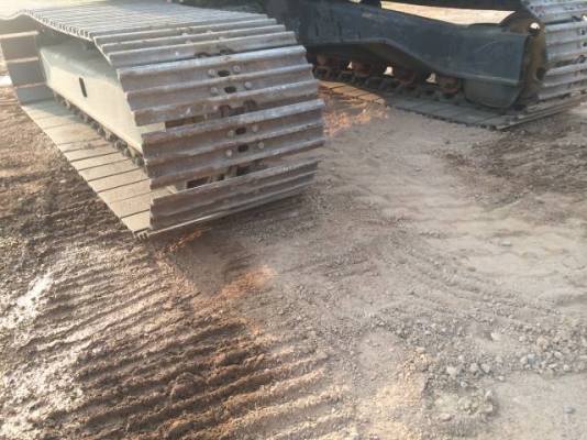 ขายรถขุด KOMATSU PC80-5 นำเข้าจากญี่ปุ่นแท้ๆ สภาพพร้อมใช้งาน (มีVDOให้ชม )สนใจติดต่อ 081-2990958 ครับ