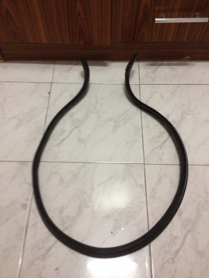 ขายยางขอบฝากระโปรงหน้า BMW e30 จำนวน1เส้น ราคา 300บาท โทร 0875077464โส กทม ขายยางขอบฝากระโปรงหน้า BMW e30 จำนวน1เส้น ราคา 300บาท โทร 0875077464โส กทม