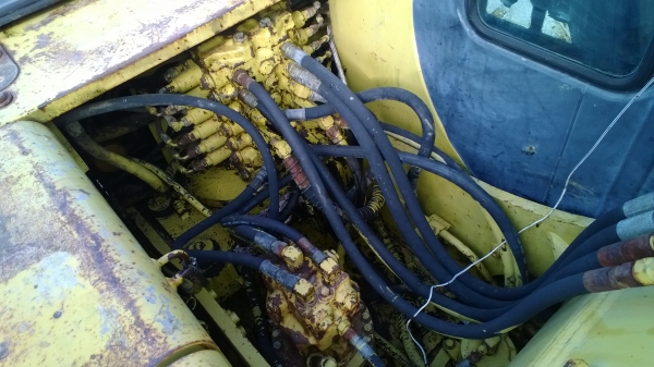 PC120-6 เครื่องโคมัสสุ มีอินวอยล์..รถเดิมๆสีเดิม สวยดี มีตำหนิที่โซ่นิดหน่อยเท่านั้น