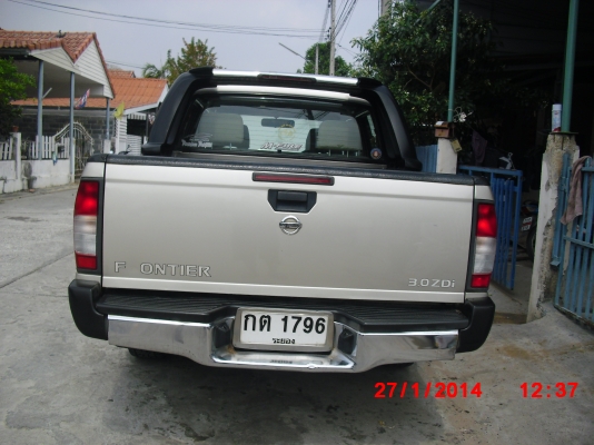 ขายนิสสัน4ประตู