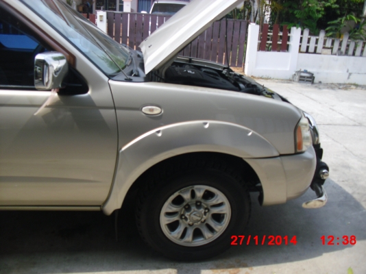 ขายนิสสัน4ประตู