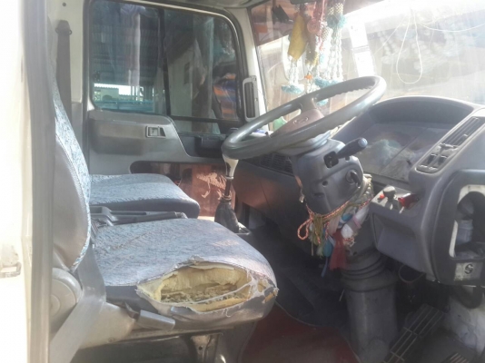 ขายด่วนหกล้อดั้ม HINO FC4J ยาว5.5เมตรสภาพเดิมๆพร้อมใช้งานจองโทร0801515451