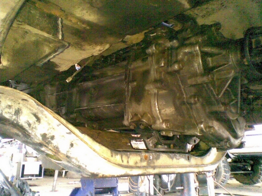 รับบริการติดตั้งยกสูงคานแข็งรถกะบะทุกชนิดและรับบิวลูกหมากทุกชนิด