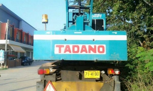 เครน TADANO 25ตัน พร้อมใช้งาน