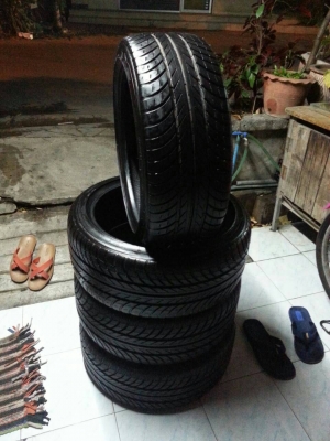 ขายยาง BLUE STREAK 205-45-17 ปี12