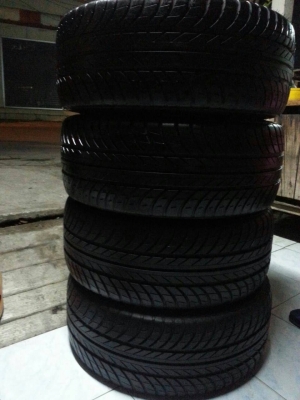 ขายยาง BLUE STREAK 205-45-17 ปี12