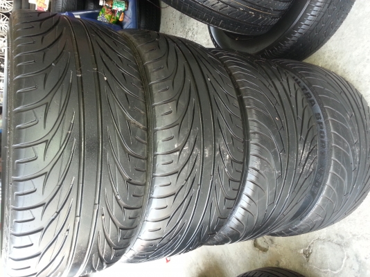 ยางชิง1ชุด สภาพสวยๆ 235/35/18 1 คู่ หน้า  255/35/18 1 คู่หลัง