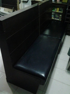 ขายเก้าอี้ไม้มือ2 สภาพ90\% ถอดจากร้านอาหารในห้าง ราคาตัวละ 999 บาท มี4ตัว ขายเก้าอี้ไม้มือ2 สภาพ90\% ถอดจากร้านอาหารในห้าง ราคาตัวละ 999 บาท มี4ตัว