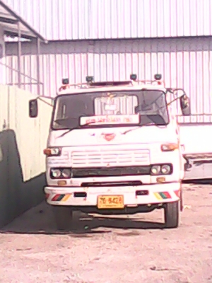 ขายรถ10ล้อ 1 เพลา พื้นเรียบ 160 แรง NISSAN UD ปี2526