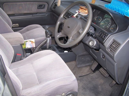 ขายถูก MITSUBISHI SPACE WAGON 2.0 GLXi AUTO ขายถูก MITSUBISHI SPACE WAGON 2.0 GLXi AUTO