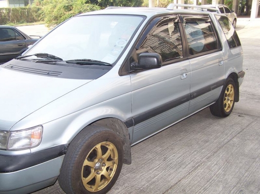 ขายถูก MITSUBISHI SPACE WAGON 2.0 GLXi AUTO ขายถูก MITSUBISHI SPACE WAGON 2.0 GLXi AUTO