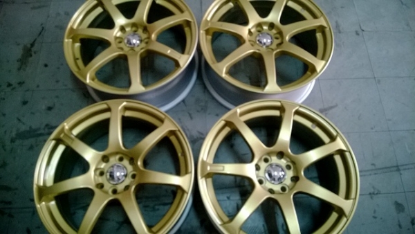 ขอบ 17 JRD สีทอง