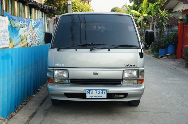 โตโยต้า ตู้ตาหวาน เครื่อง2L 2.5 cc พาวเวอร์ สภาพสวย