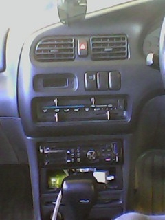 ขายมาสด้า 323