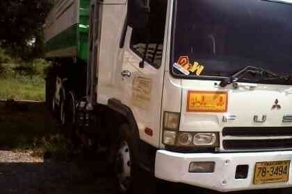 ขายด่วน หัวลาก mitsu 2คัน รายละเอียดด้านในคับ