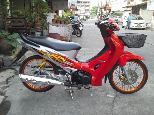 Wave 125 r ปี 49 กุญแจใหญ่ ไมล์สาย รถบ้าน สวย เท่ห์ เครื่องแน่น เอกสารครบ