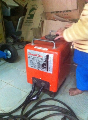 ตู้เชื่อม MarKita รุ่น PET-150 KRF-100 ตู้เชื่อม MarKita รุ่น PET-150 KRF-100