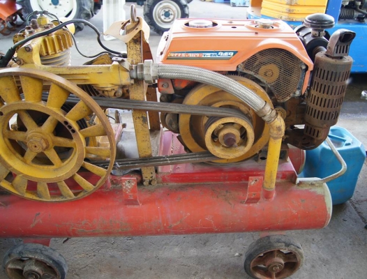 ปั๊มลม แบบ เครื่องยนต์ KUBOTA มือสองญี่ปุ่น