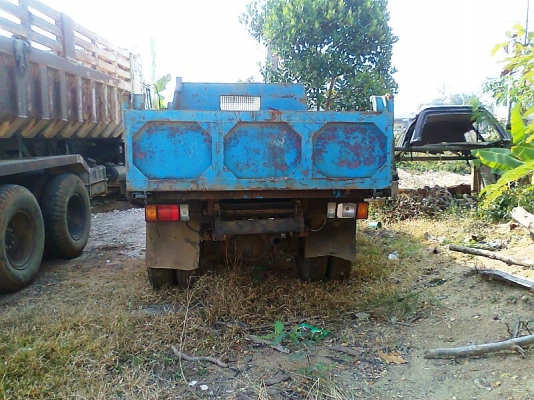 หกล้อ ISUZU เครื่องดี คัสซีสวย มีทะเบียนครบ