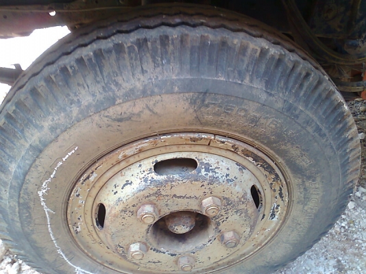 หกล้อ ISUZU เครื่องดี คัสซีสวย มีทะเบียนครบ