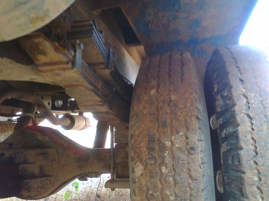 หกล้อ ISUZU เครื่องดี คัสซีสวย มีทะเบียนครบ