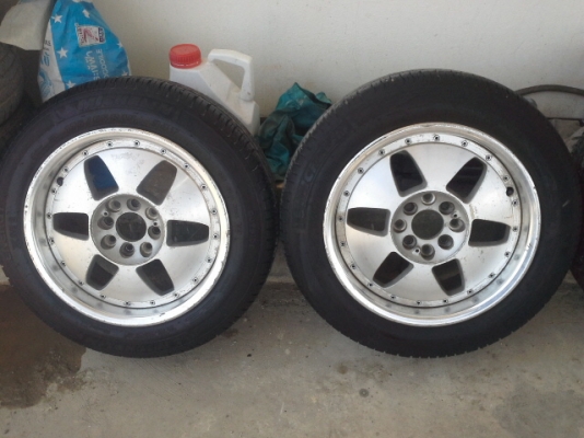 ขายล้อ15" ล้อjapan ฝาไม่มีครับ ขอบเลส พร้อมยาง 2012