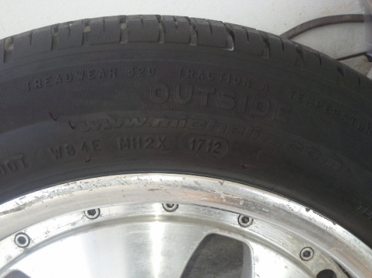 ขายล้อ15" ล้อjapan ฝาไม่มีครับ ขอบเลส พร้อมยาง 2012