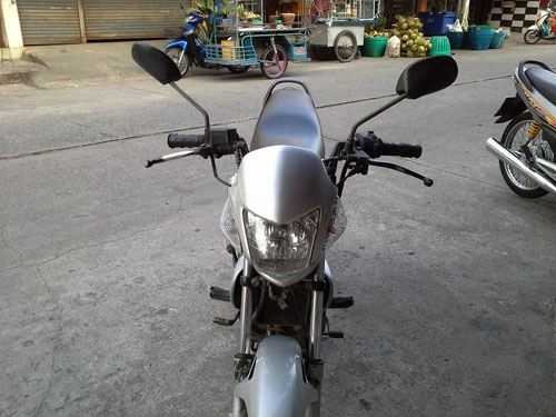 Sonic ปี 46 สีดำ เทา รถบ้าน เครื่องเดิม เอกสารครบ ราคาเร้าๆ Sonic ปี 46 สีดำ เทา รถบ้าน เครื่องเดิม เอกสารครบ ราคาเร้าๆ