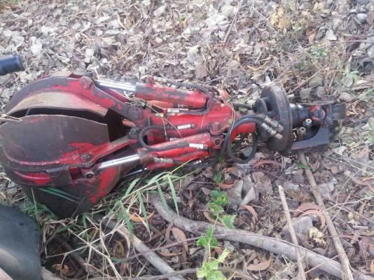 เฮี๊ยบพร้อมตัวคีบ