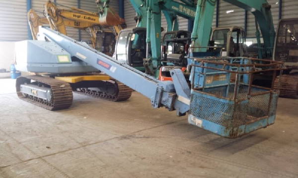 SR182 # 45827 : รถกระเช้า 18m. นำเข้าจากญี่ปุ่น by กุ้ง: TOS: 081-3062283