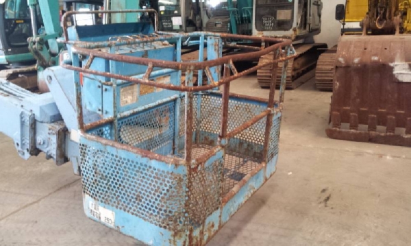 SR182 # 45827 : รถกระเช้า 18m. นำเข้าจากญี่ปุ่น by กุ้ง: TOS: 081-3062283