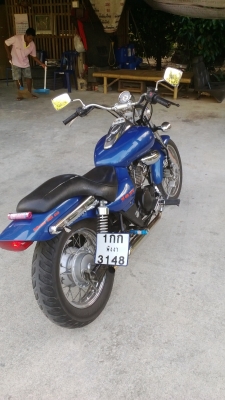 ขอขายมอไซค์คู่ใจสักคันครับ ขอขายมอไซค์คู่ใจสักคันครับ