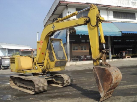 รถบคโฮ โคมัตสุ PC60-2 รถญี่ปุ่น รถสวยๆ พร้อมใช้งาน Komatsu pc60-2 รถบคโฮ โคมัตสุ PC60-2 รถญี่ปุ่น รถสวยๆ พร้อมใช้งาน Komatsu pc60-2