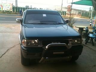 ขายด่วนISUZU CAMEO ปี 37 เครื่องดี แอร์เย็น สภาพพร้อมใช้ เดิมบางดีครับ