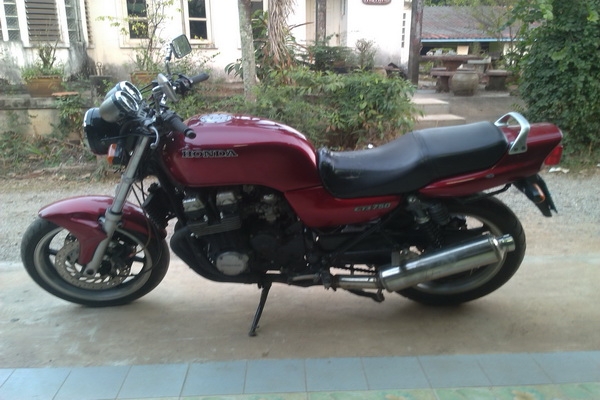 ขายรถ cb750 f2n ขายรถ cb750 f2n