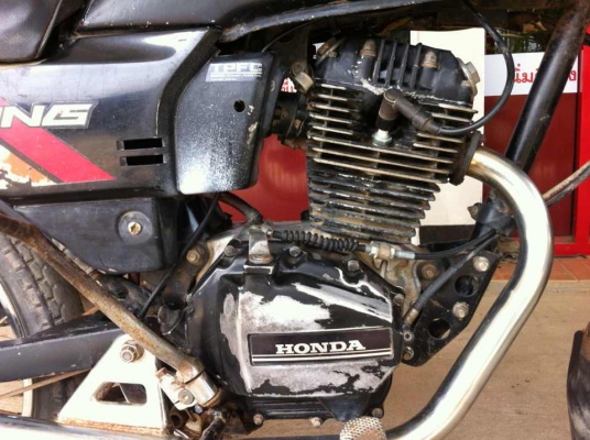 (ติดจองแล้วครับ )ขายรถ HONDA WING 125 อะไหล่เดิมติดรถพอควร เครื่องดีครับได้ มีทะเบียน ราคา 11900